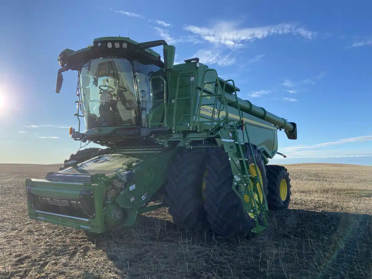 Gallery image 1 for Used 2023 John Deere X9 1100 Combine