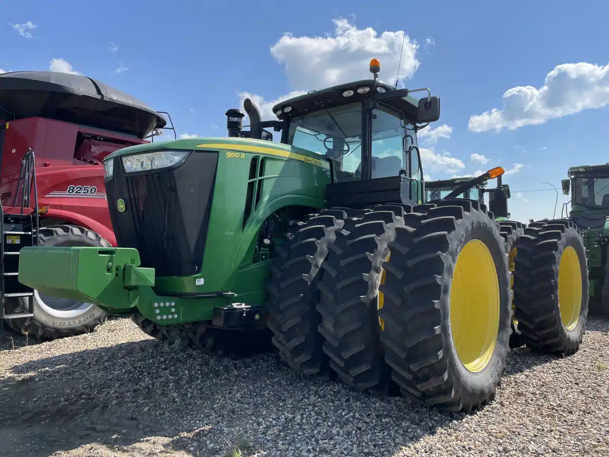 Gallery image 1 for Used 2014 John Deere 9510R Tractor