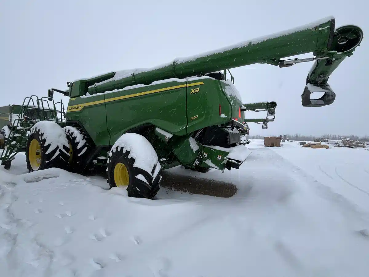 Gallery image 2 for Used 2023 John Deere X9 1100 Combine