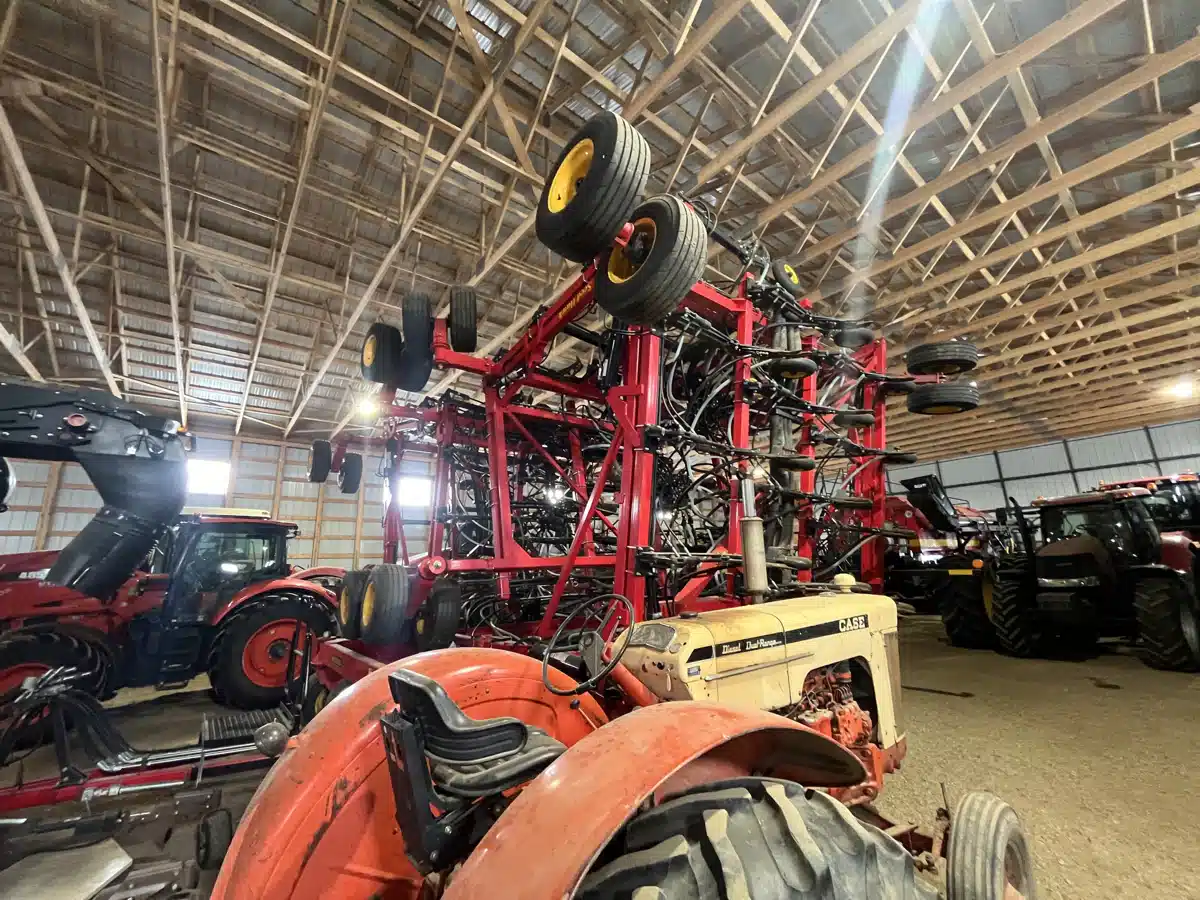 Gallery image 2 for Used 2022 Väderstad 8412 Air Drill