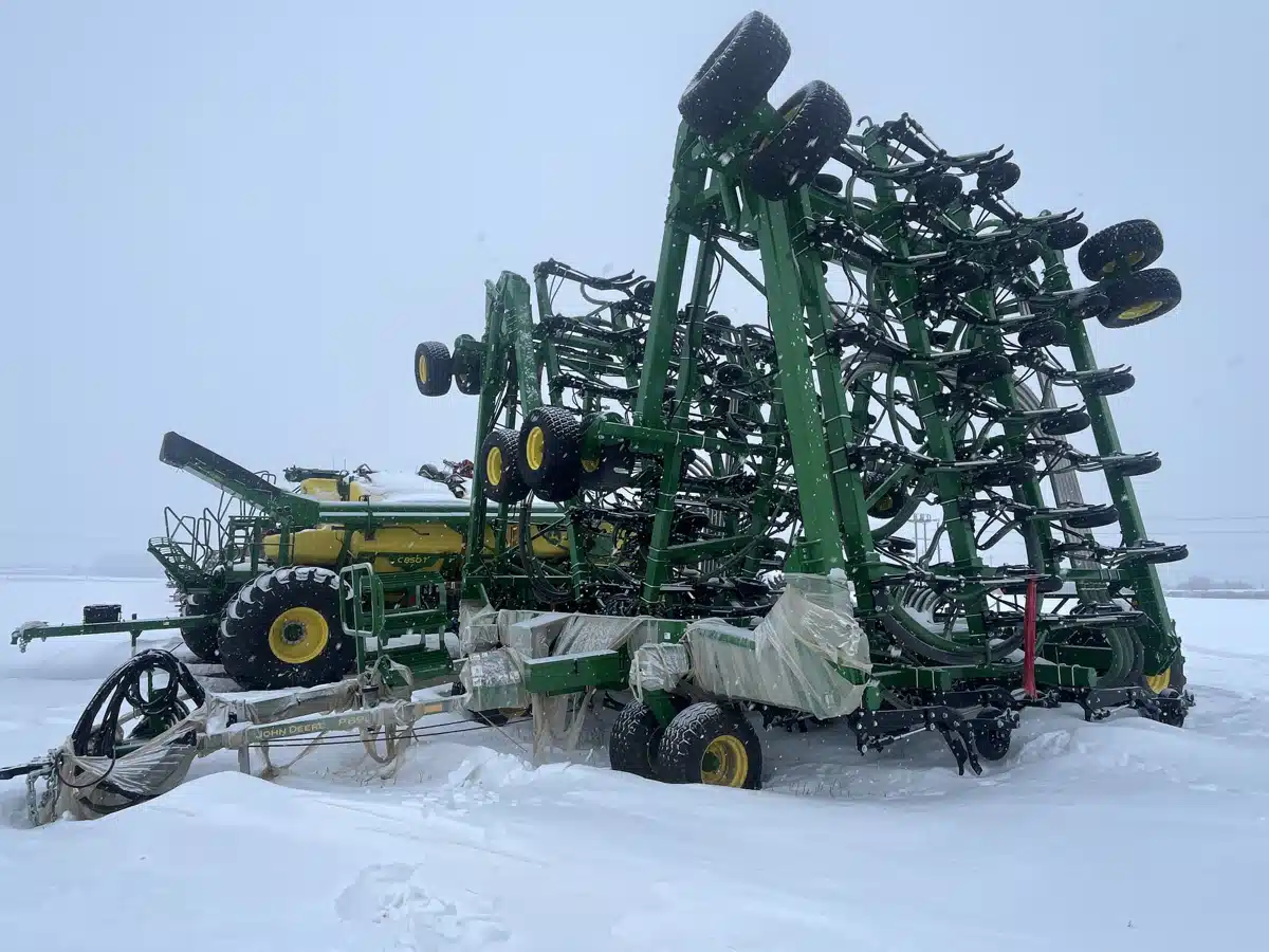 Gallery image 1 for Used 2025 John Deere P690 Air Drill