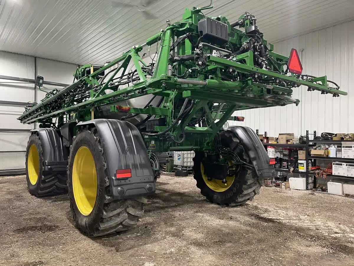 Gallery image 2 for Used 2025 John Deere 616R Sprayer - Self Propelled