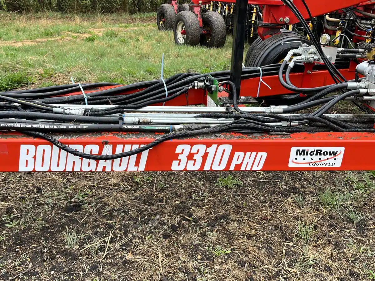 Gallery image 2 for Used 2010 Bourgault 3310 PHD-55 Air Drill
