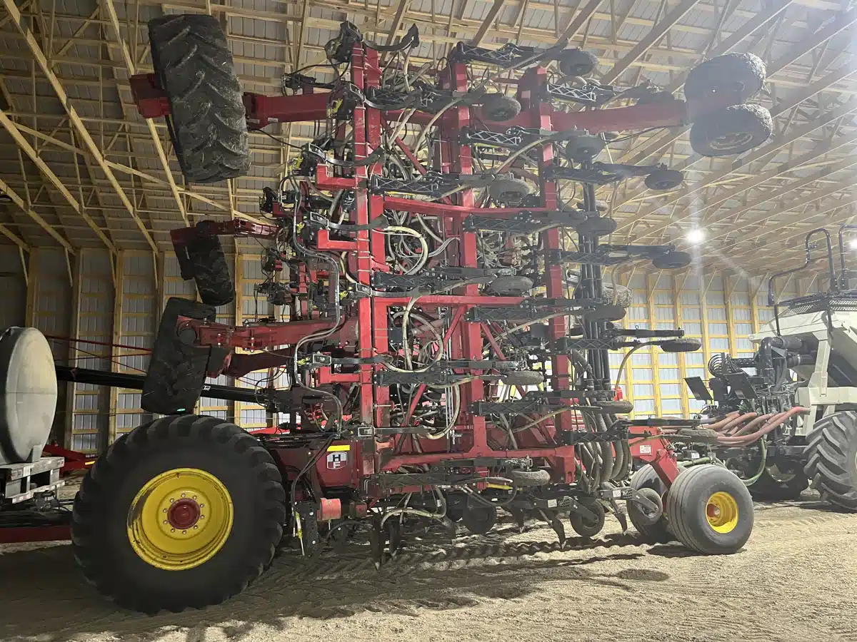 Gallery image 1 for Used 2017 Bourgault 3320 QDA-76 Air Drill