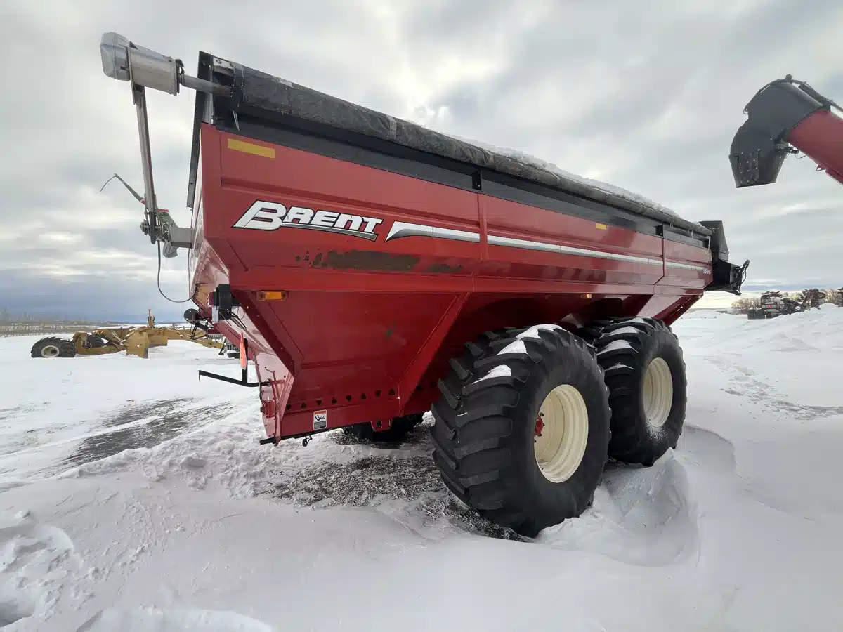 Gallery image 2 for Used 2014 Brent 1596 Grain Cart
