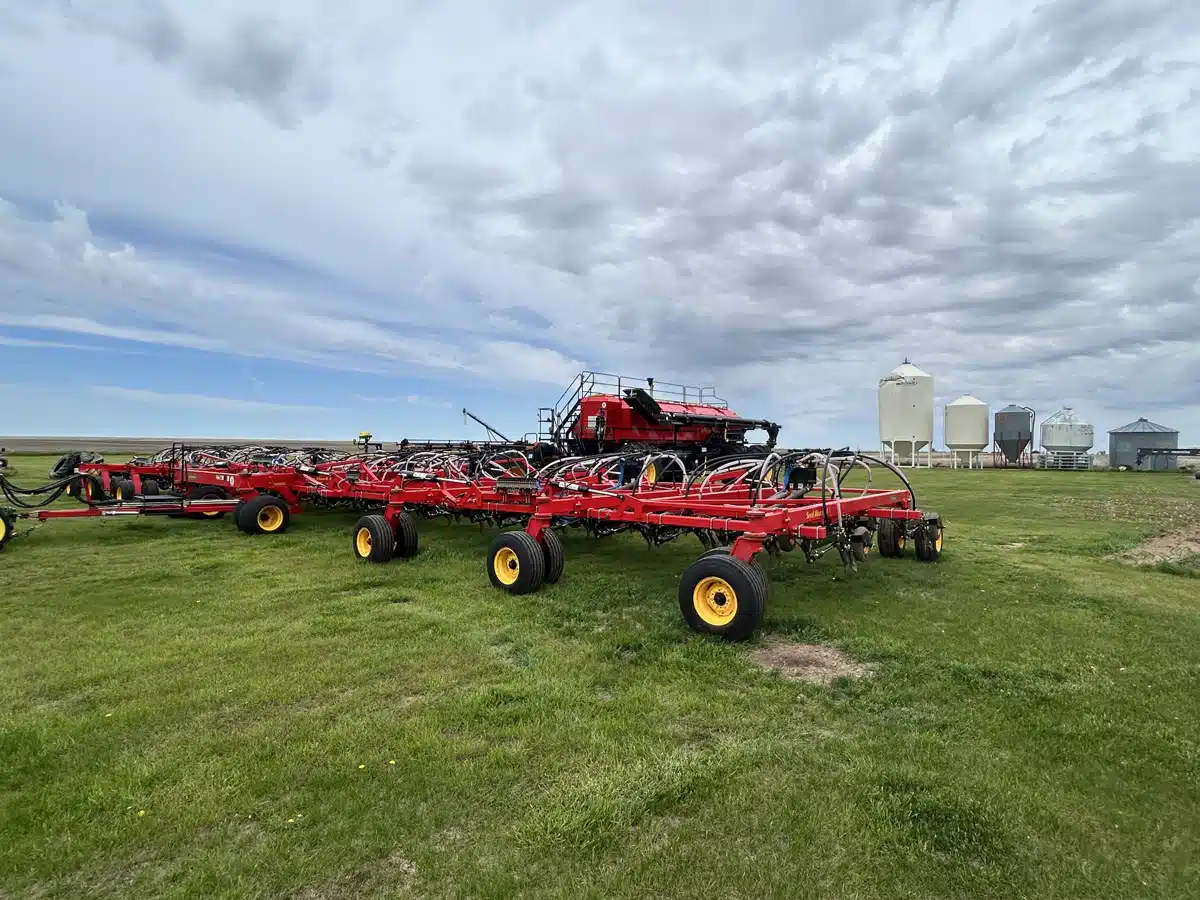 Gallery image 1 for Used 2023 Väderstad 8412 Air Drill