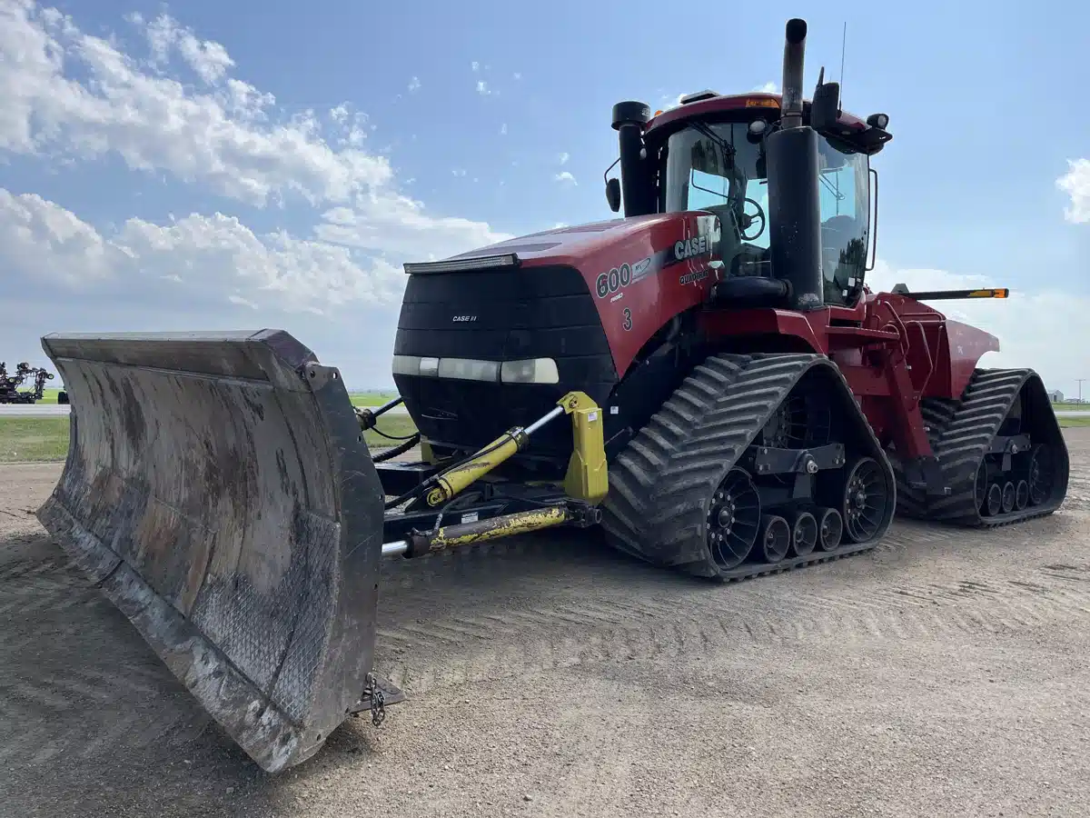 Gallery image 2 for Used 2013 Case IH STEIGER 600 QUADTRAC Tractor