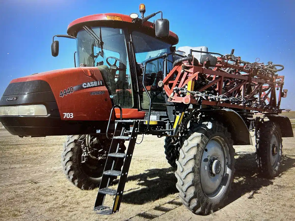 Gallery image 1 for Used 2016 Case IH PATRIOT 4440 Sprayer - Self Propelled