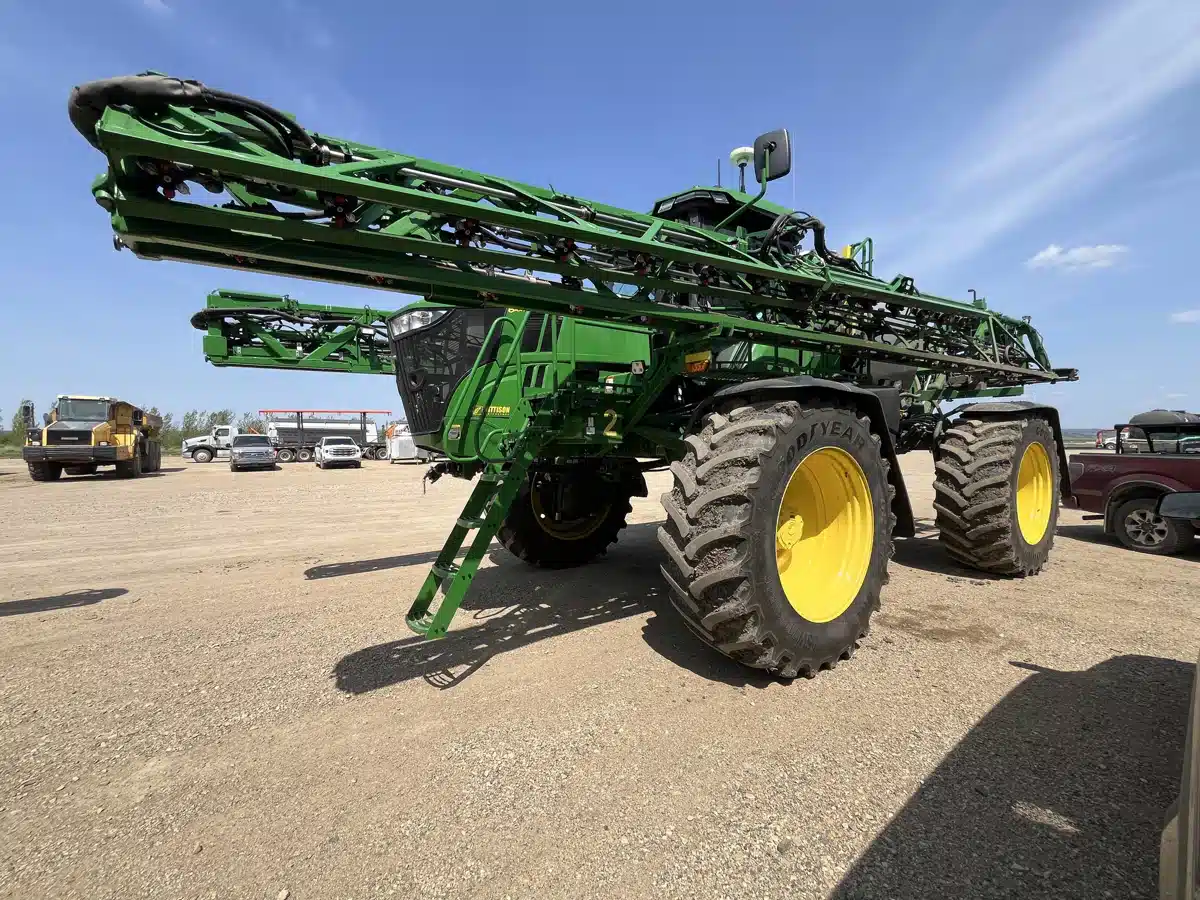 Gallery image 1 for Used 2024 John Deere 616R Sprayer - Self Propelled