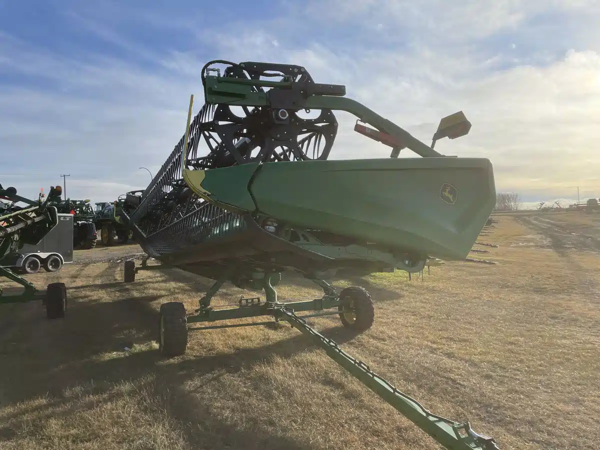 Gallery image 2 for Used 2024 John Deere HD45R Header Combine