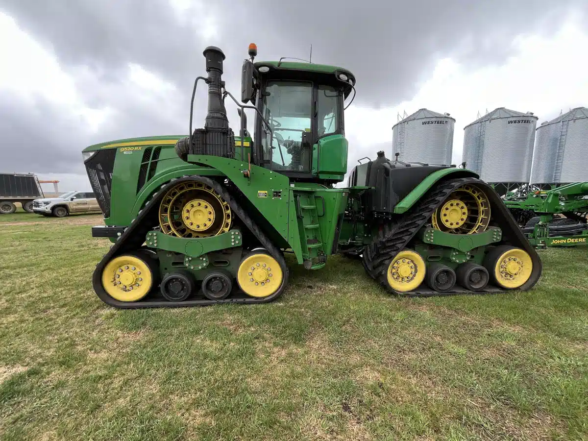 Gallery image 2 for Used 2017 John Deere 9520RX Tractor