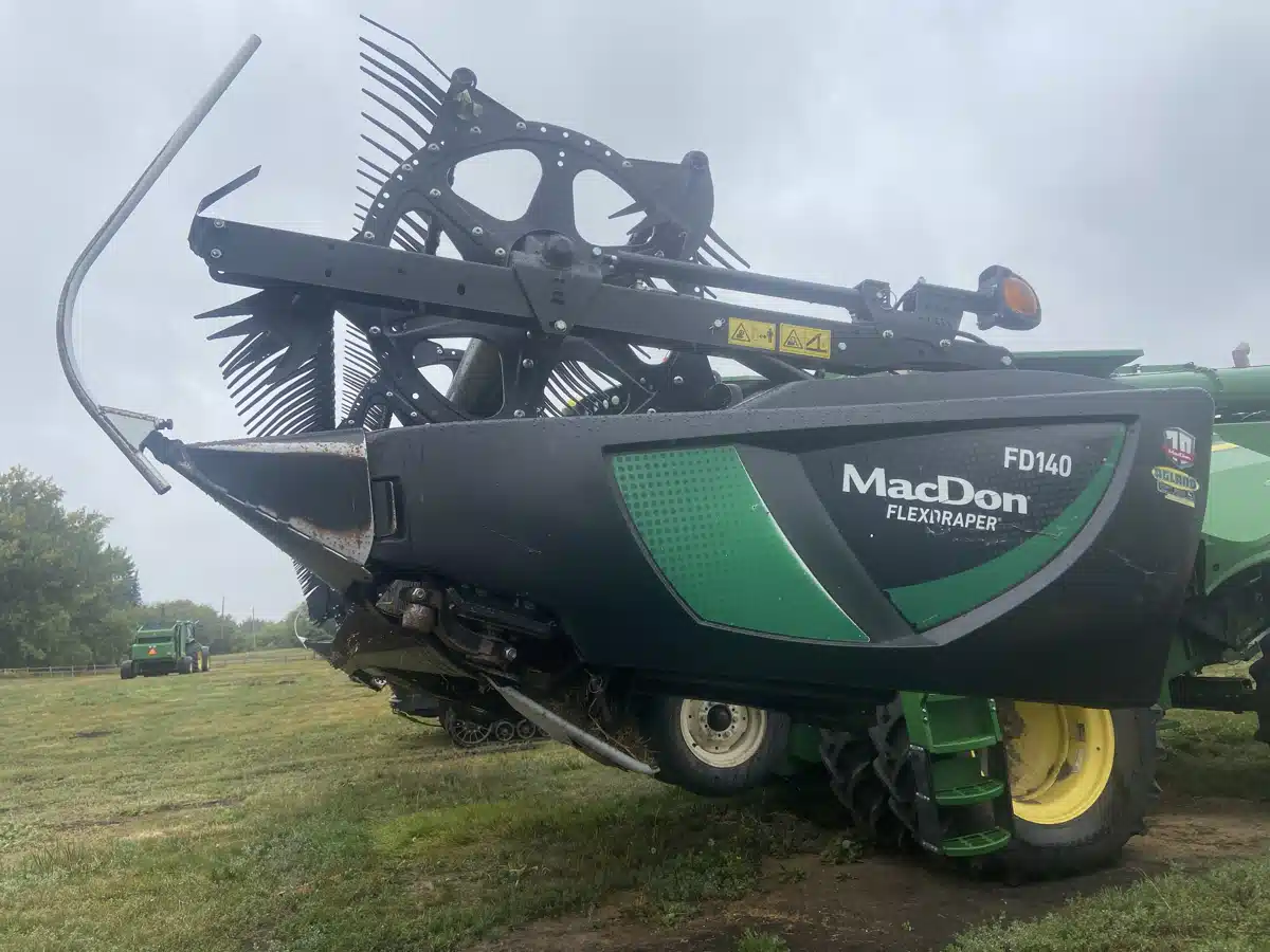 Gallery image 2 for Used 2019 MacDon FD140 Header - Flex Draper