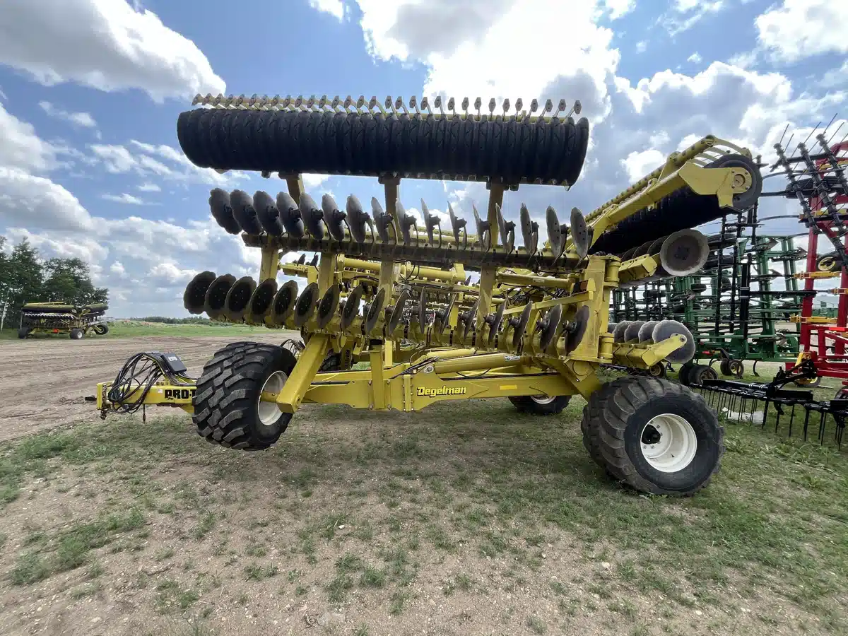 Gallery image 2 for Used 2021 Degelman PROTILL 41' Vertical Tillage