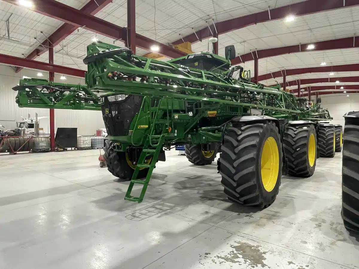 Gallery image 1 for Used 2025 John Deere 616R Sprayer - Self Propelled