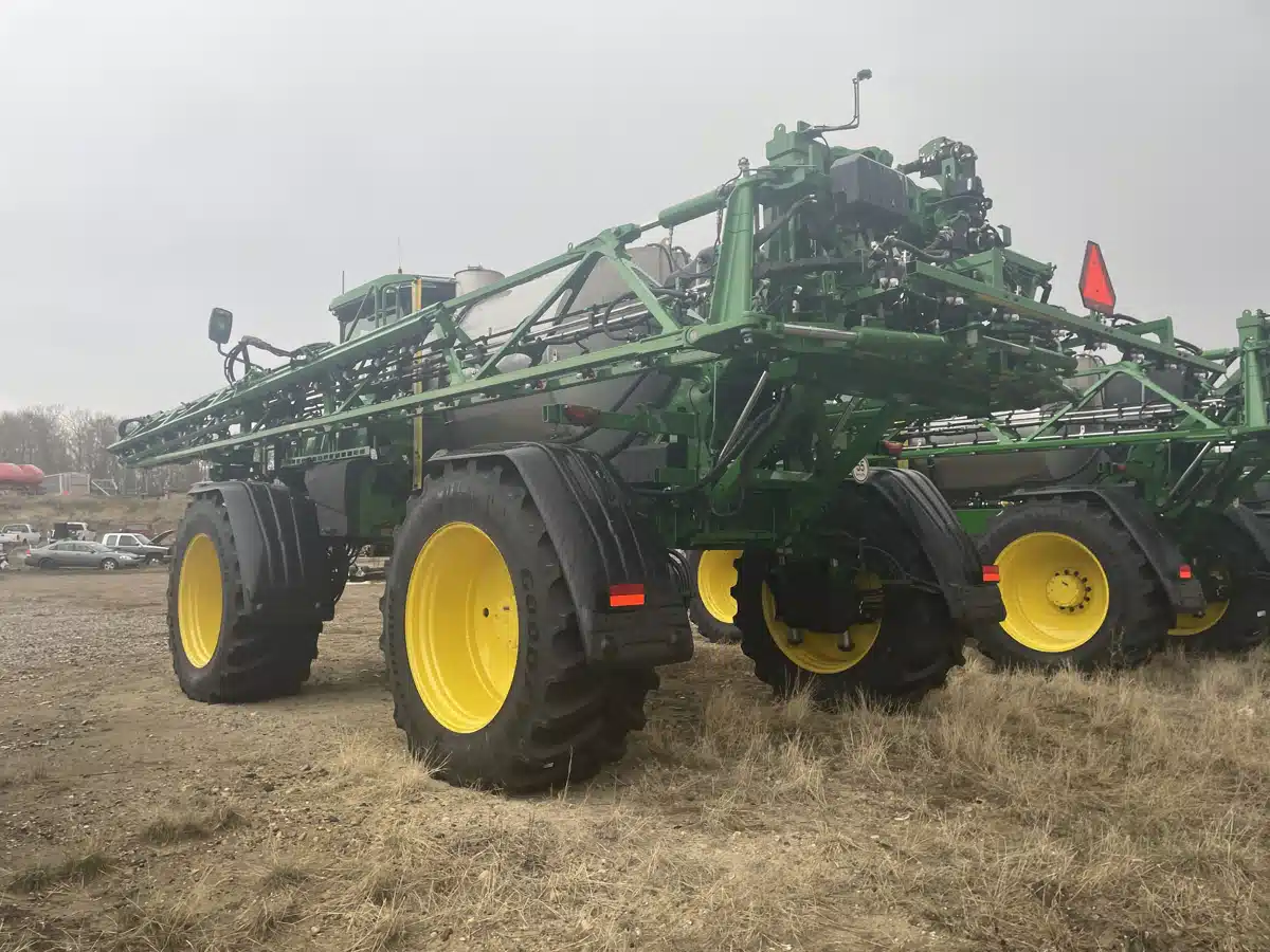 Gallery image 2 for Used 2025 John Deere 616R Sprayer - Self Propelled