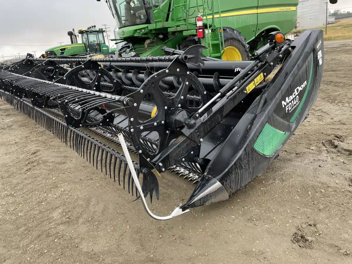 Gallery image 1 for Used 2018 MacDon FD140 Header - Flex Draper