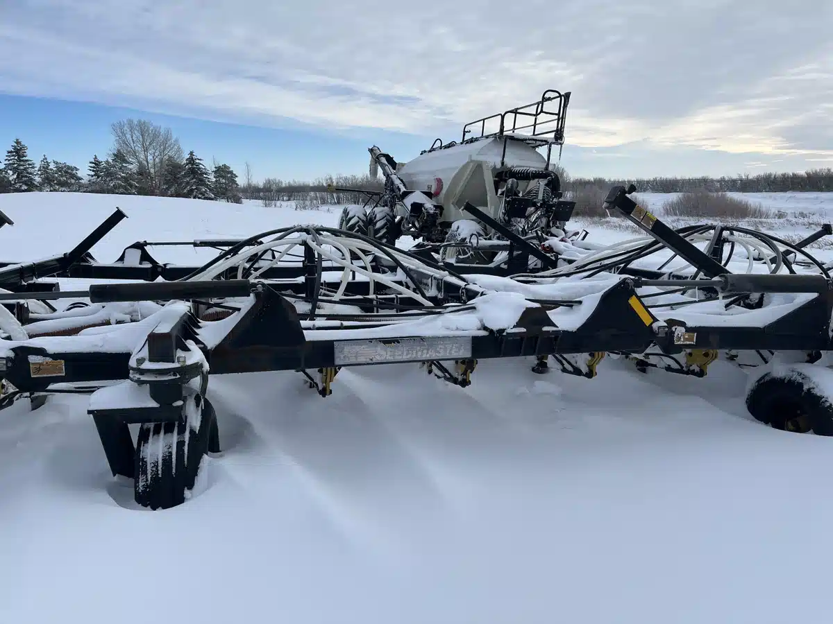 Gallery image 2 for Used 2007 SeedMaster 6612 Air Drill