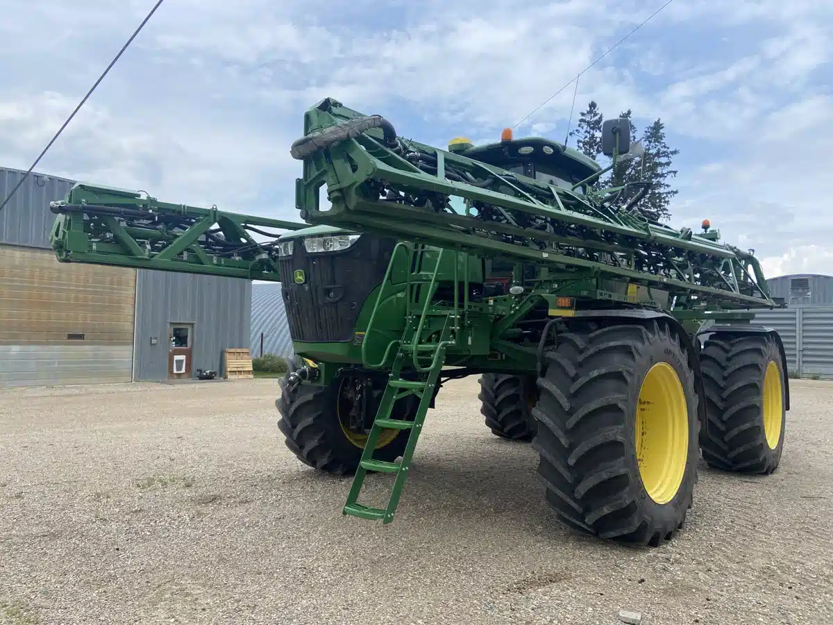 Farm Equipment & Tractors for sale in Canada