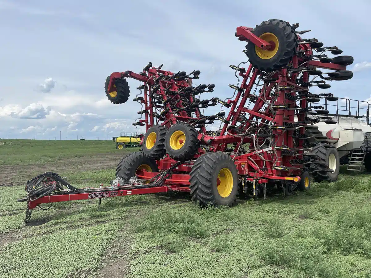 Gallery image 1 for Used 2017 Bourgault 3320 XTC 84 12 MRS Air Drill