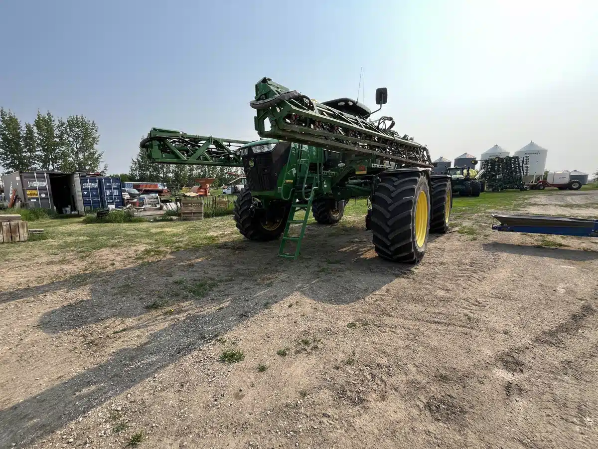 Gallery image 1 for Used 2021 John Deere R4045 Sprayer - Self Propelled
