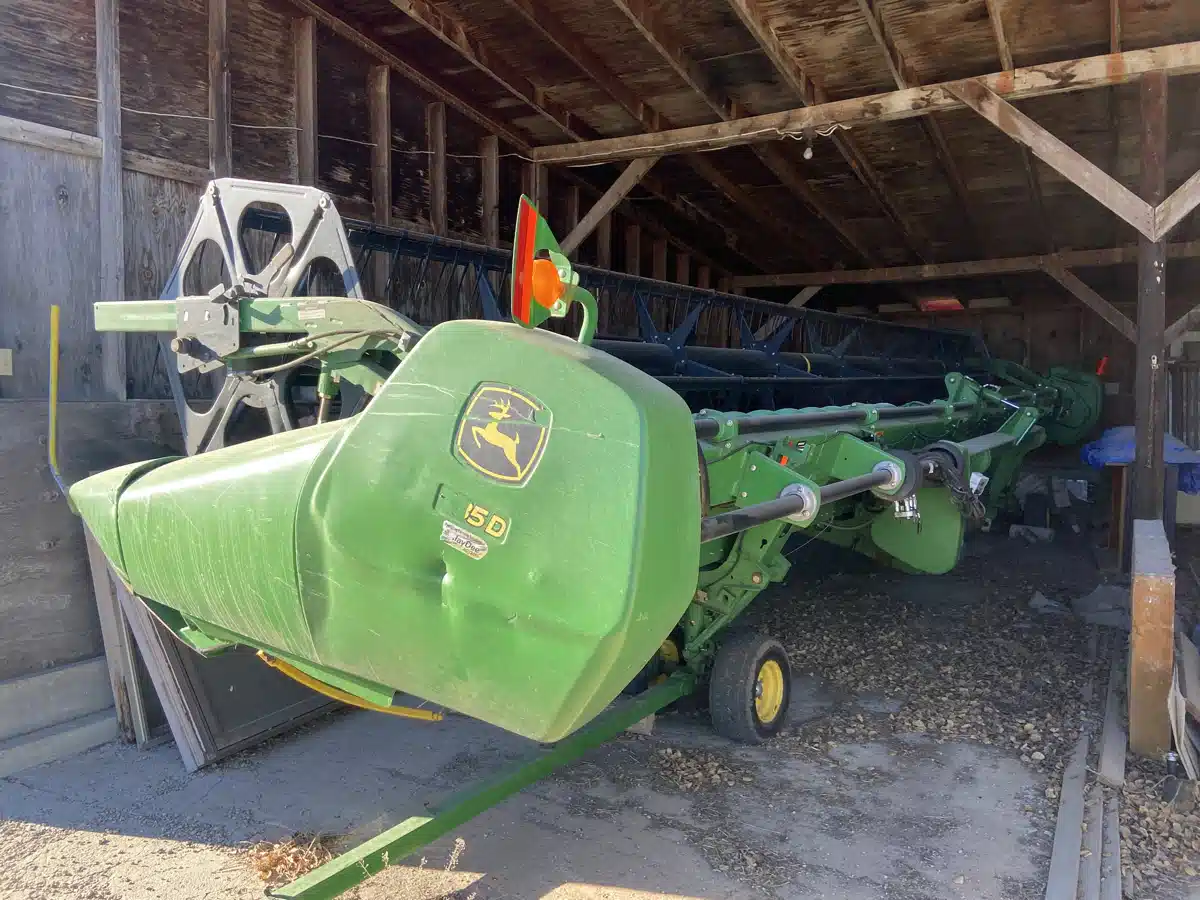 Gallery image 2 for Used 2010 John Deere 635D Header - Draper