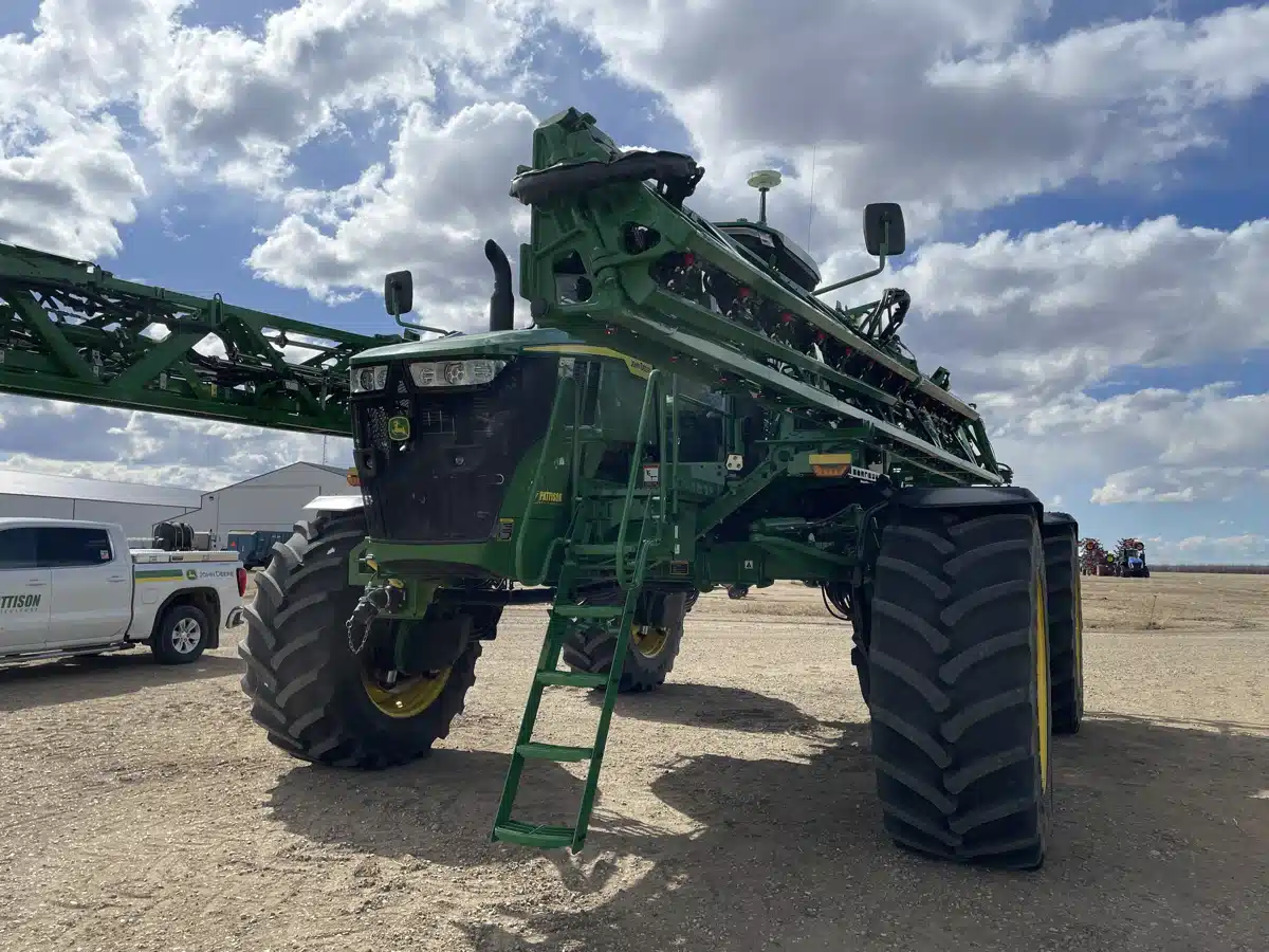 Gallery image 1 for Used 2025 John Deere 616R Sprayer - Self Propelled