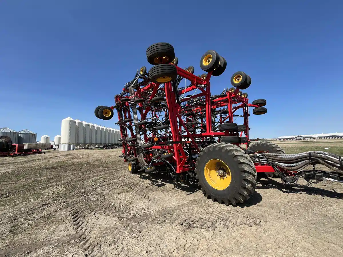 Gallery image 2 for Used 2023 Väderstad 8012 Air Drill