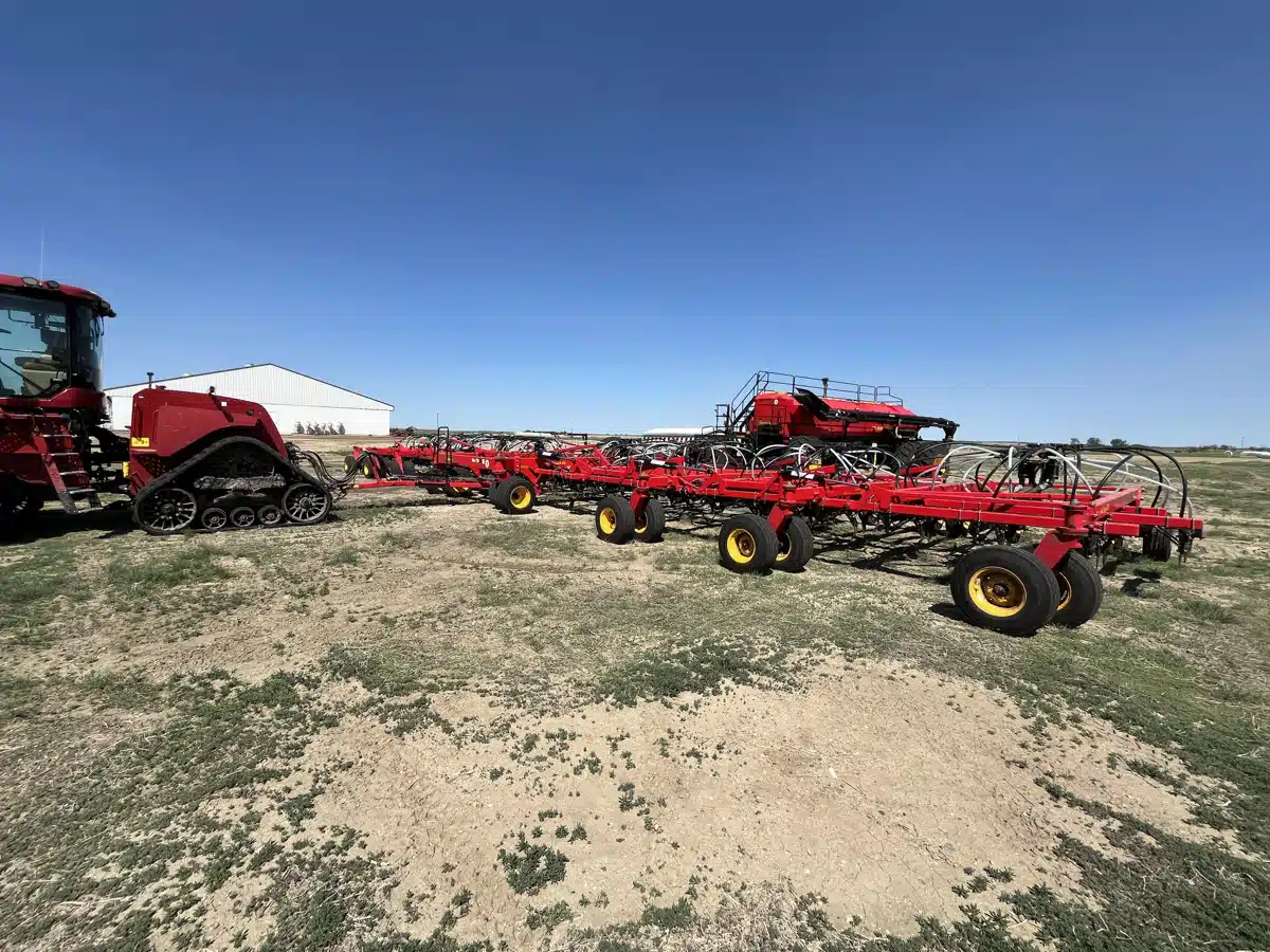 Gallery image 1 for Used 2023 Väderstad 8012 Air Drill