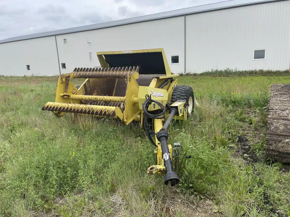 Gallery image 2 for Used 2002 Degelman 7200 Rock Picker