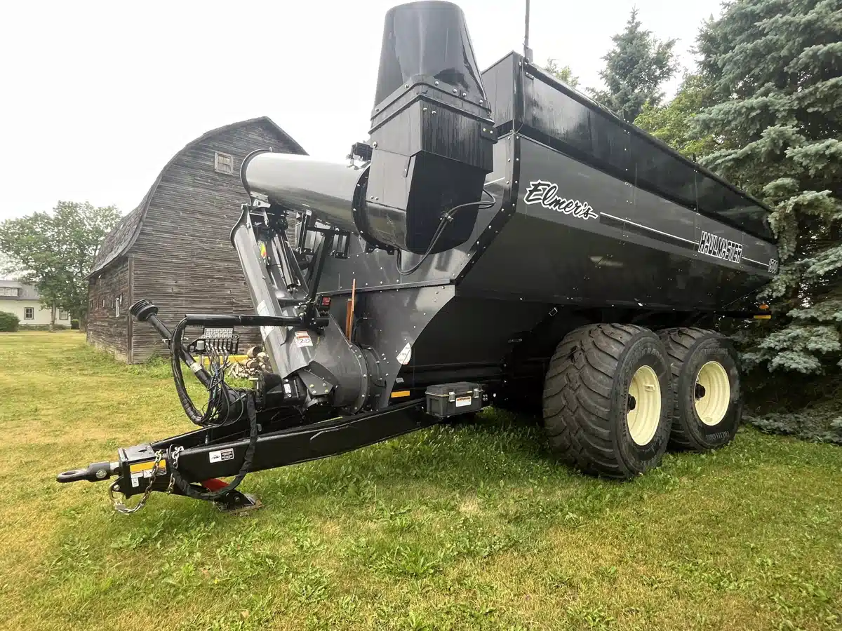 Gallery image 1 for Used 2022 Elmers Mfg HAULMASTER 1500 Grain Cart