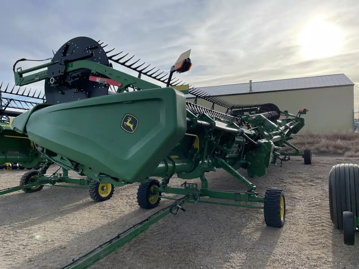 Gallery image 1 for Used 2022 John Deere HD45F Header - Flex Draper