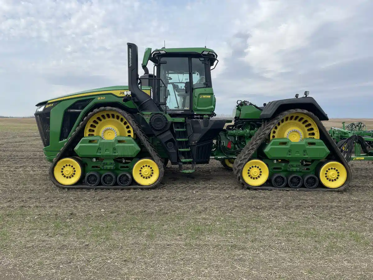 Gallery image 2 for 2025 John Deere 9RX 830 Tractor