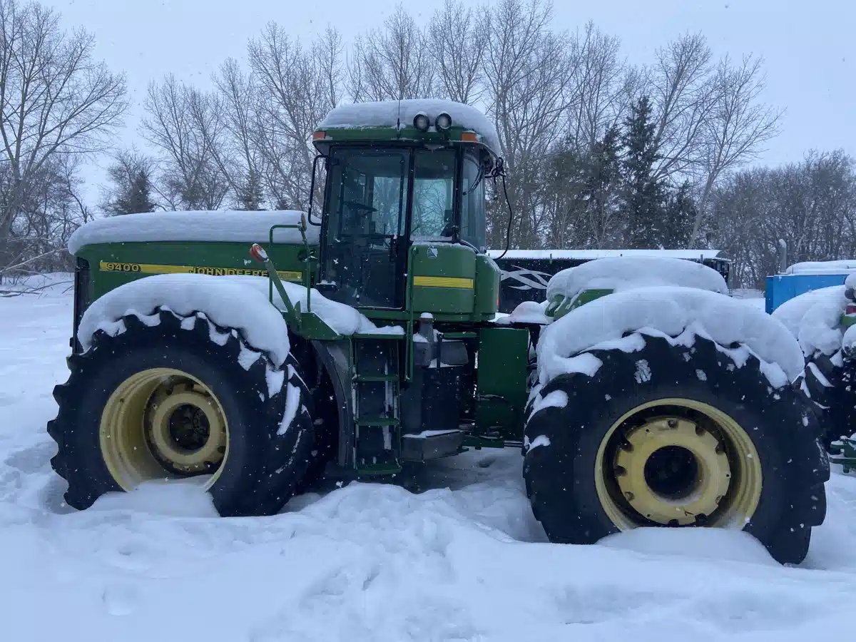 Gallery image 2 for Used 1998 John Deere 9400 Tractor