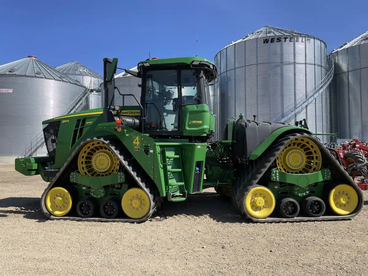 Gallery image 2 for 2024 John Deere 9RX 640 Tractor
