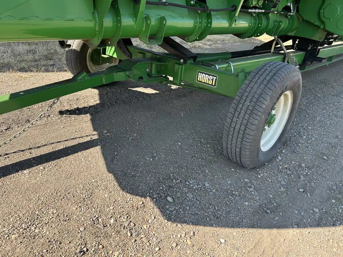 Gallery image 1 for Used 2016 Horst Welding CHC 25 Header Cart