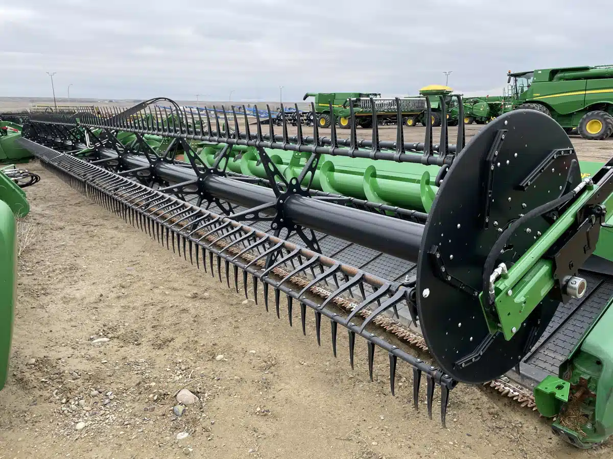 Gallery image 1 for Used 2023 John Deere HD50F Header - Flex