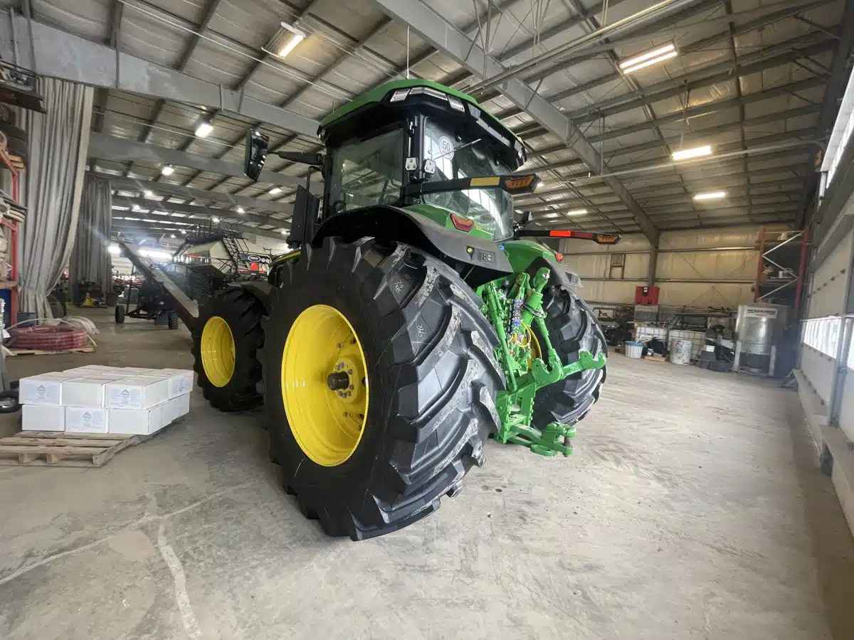 Gallery image 2 for Used 2025 John Deere 7R 290 Tractor