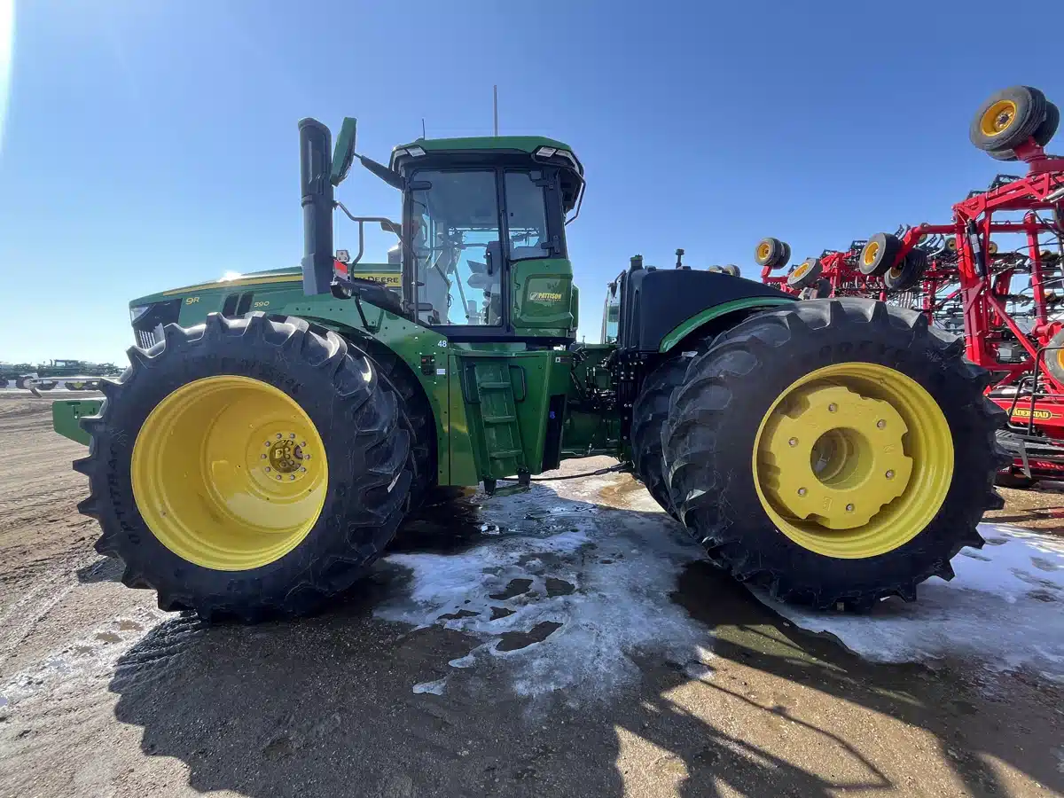Gallery image 2 for Used 2025 John Deere 9R 590 Tractor