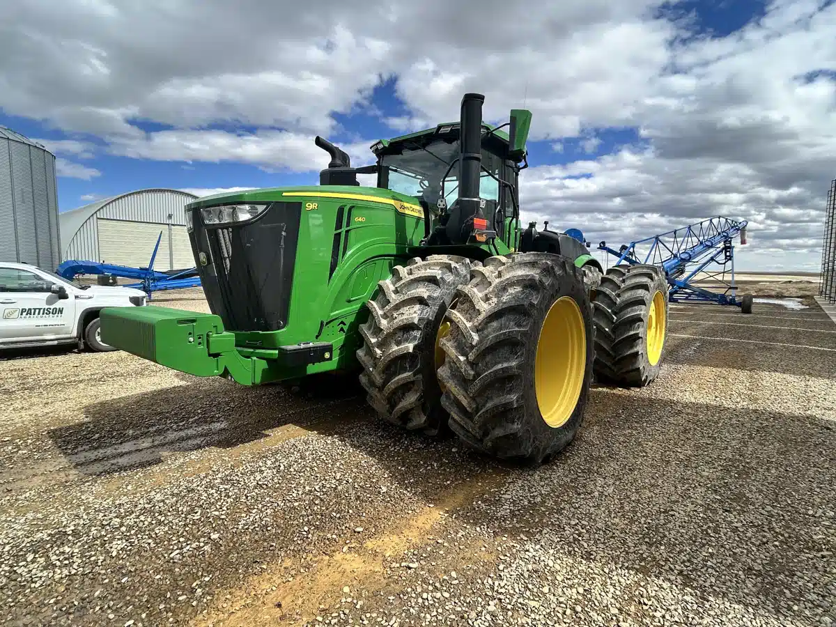 Gallery image 1 for Used 2025 John Deere 9R 640 Tractor