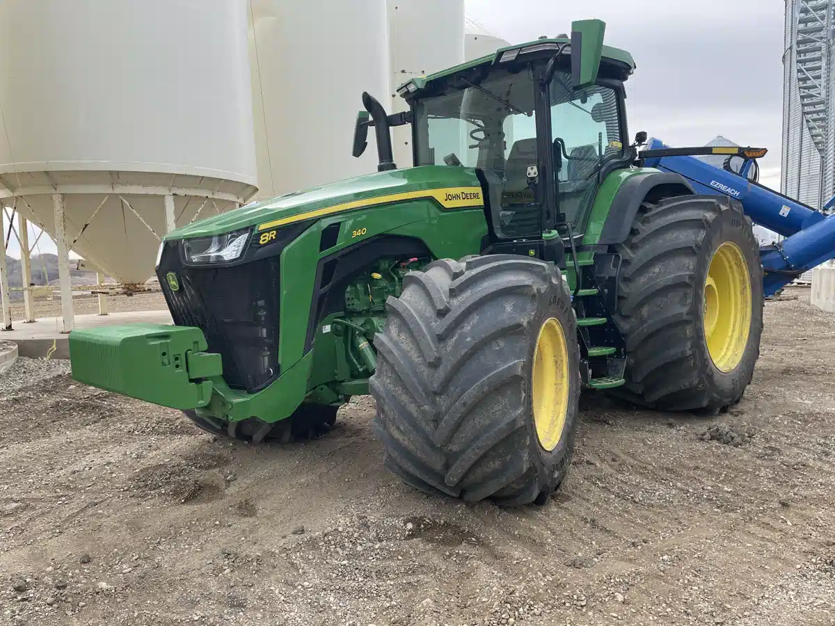 Gallery image 1 for Used 2025 John Deere 8R 340 Tractor
