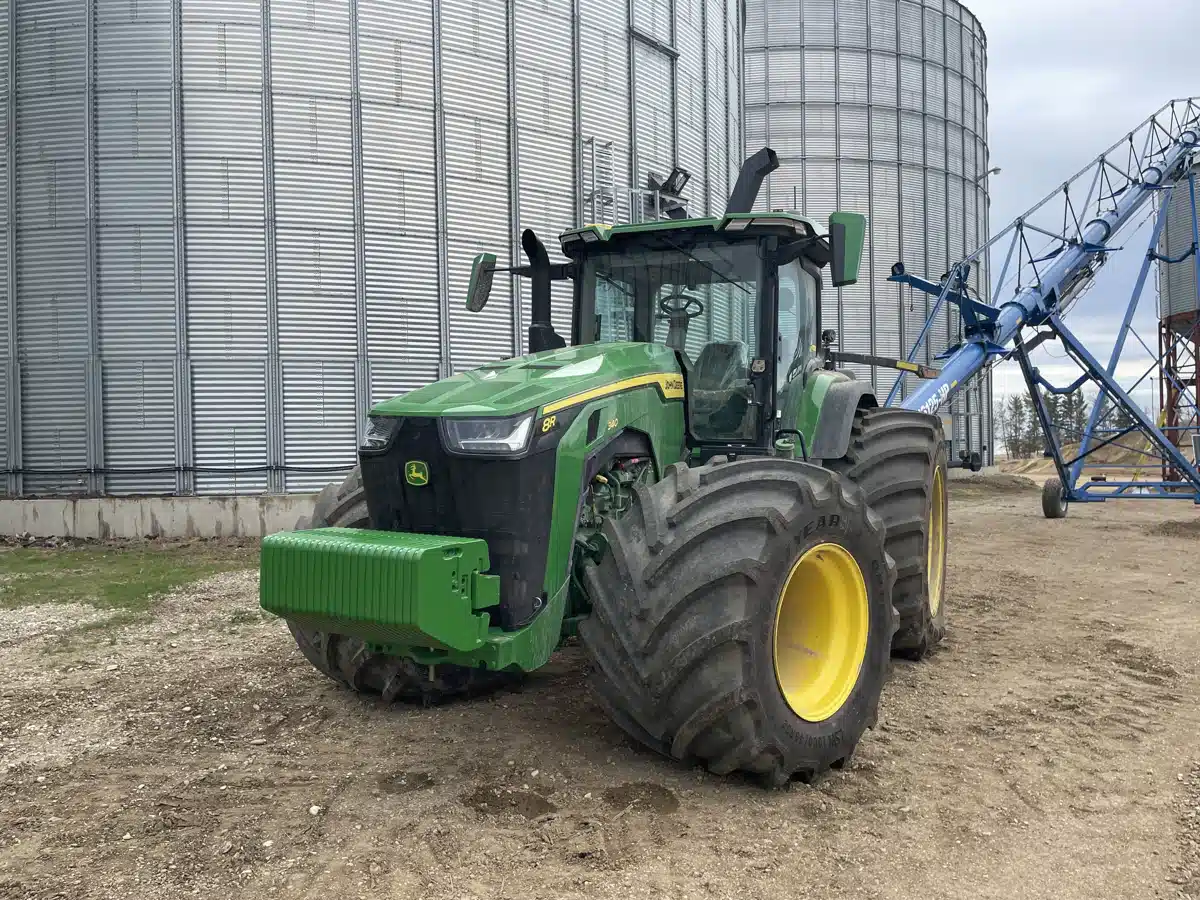 Gallery image 1 for Used 2025 John Deere 8R 340 Tractor