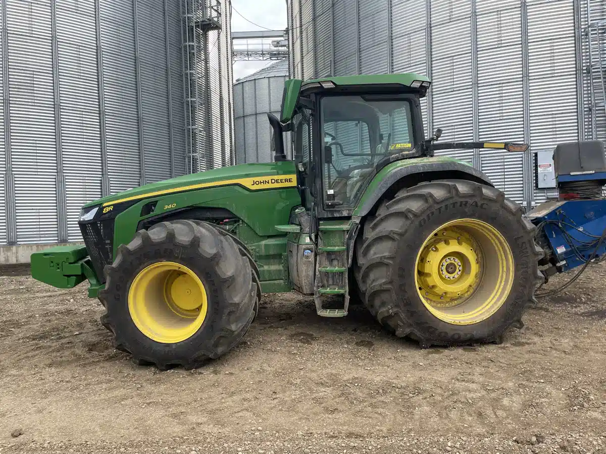 Gallery image 2 for Used 2025 John Deere 8R 340 Tractor