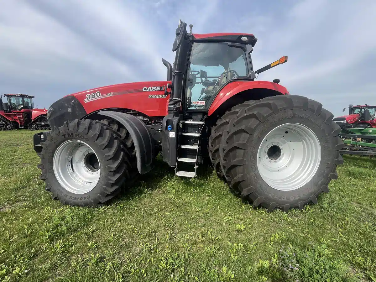 Gallery image 2 for Used 2023 Case IH Magnum 380 AFS Connect Tractor