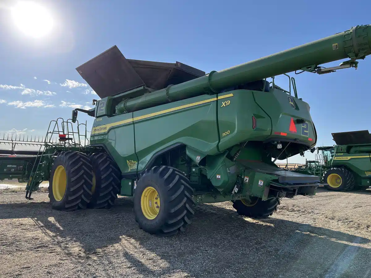 Gallery image 2 for Used 2024 John Deere X9 1100 Combine