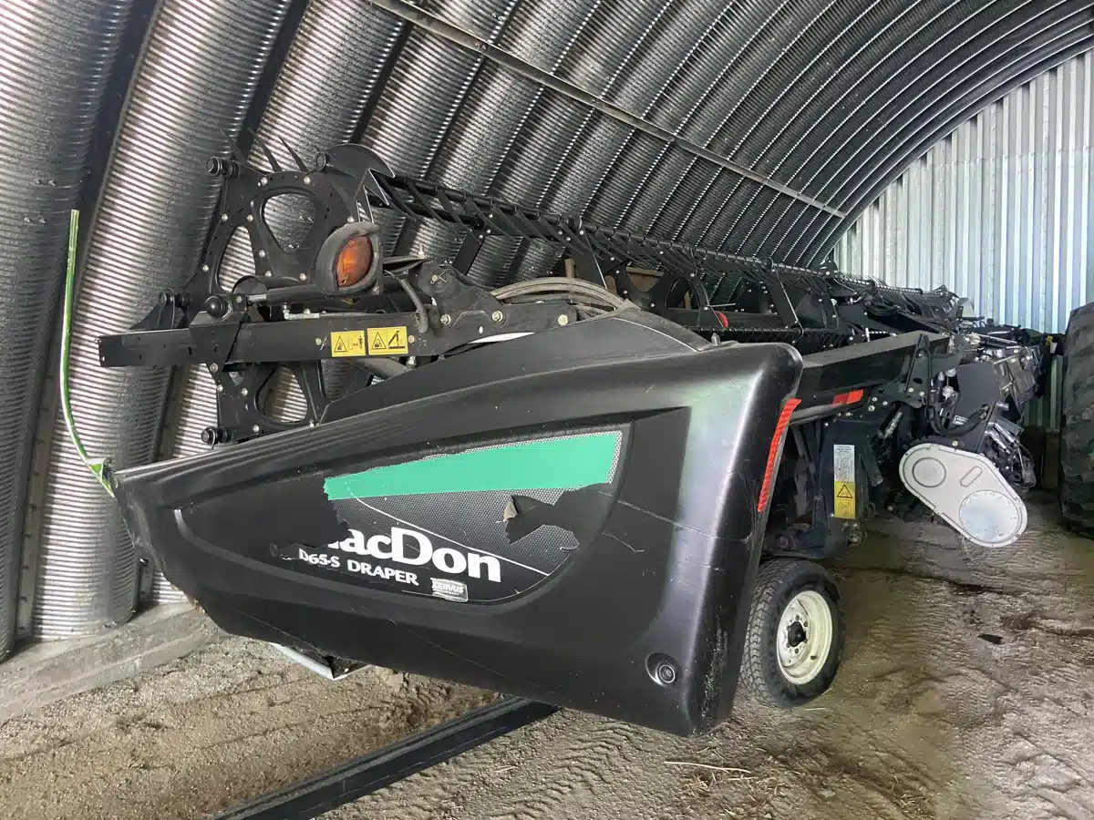Gallery image 2 for Used 2014 MacDon D65 Header - Draper