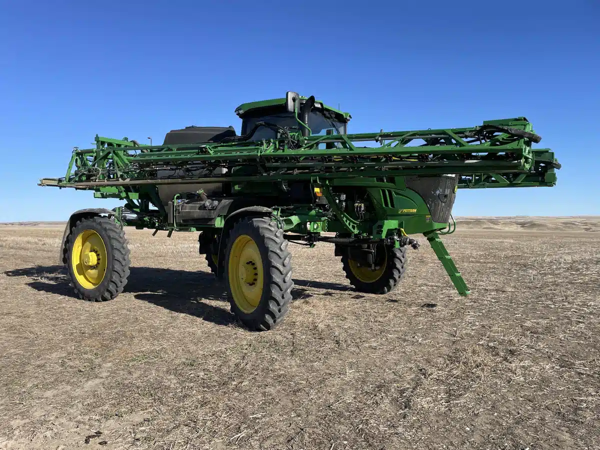 Gallery image 2 for 2024 John Deere 412R Sprayer - Self Propelled