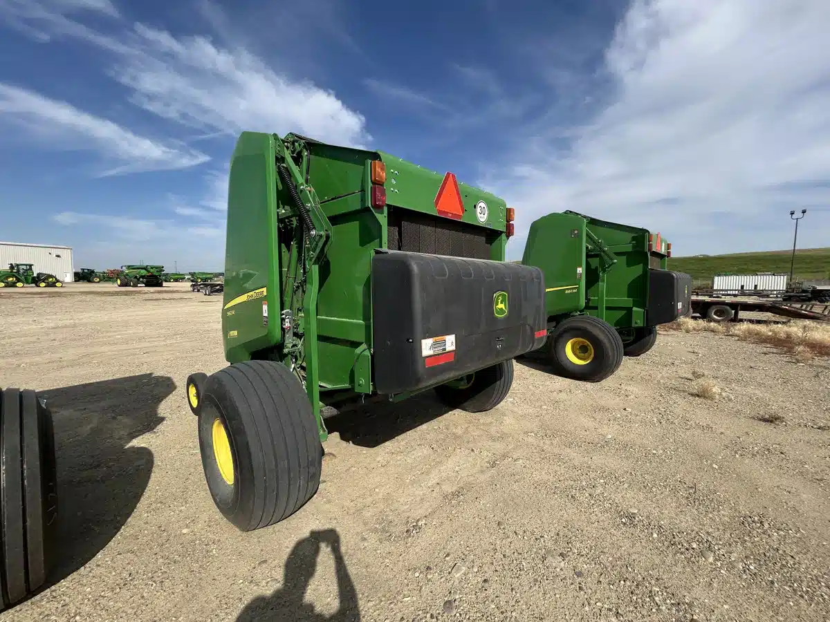 Gallery image 2 for Used 2022 John Deere 560M Round Baler