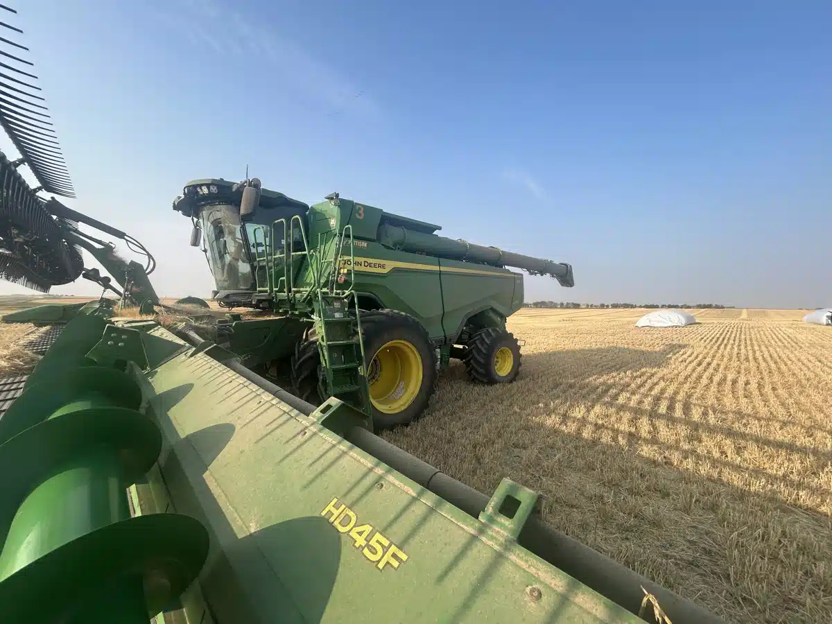 Gallery image 1 for Used 2024 John Deere X9 1000 Combine