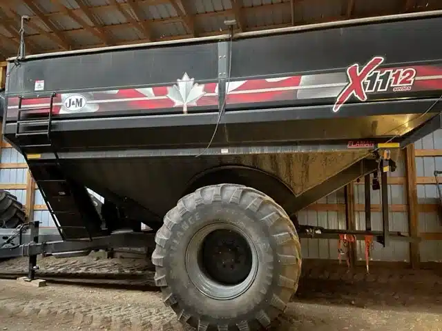 Gallery image 2 for Used 2020 J&M X1112 Grain Cart