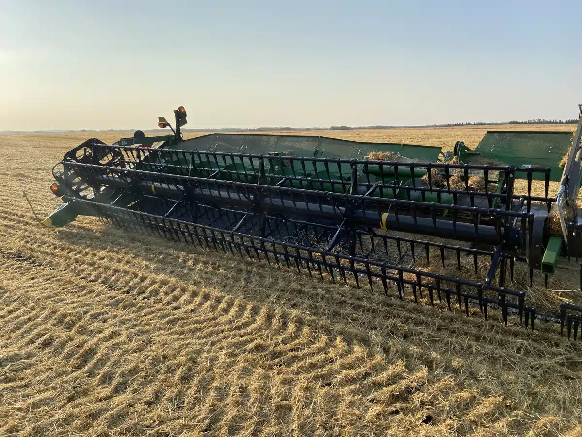 Gallery image 2 for 2023 John Deere HD45R Header - Draper